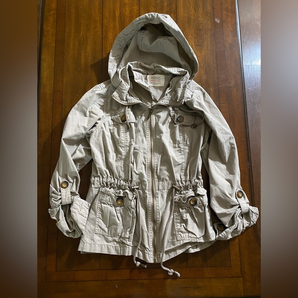 Women’s Utility Jacket in Tan